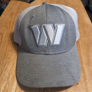 Washington Commanders Fitted Cap By New Era 39thirty Sz Small/ Med